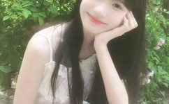 美女露出尿口让男生爽痛